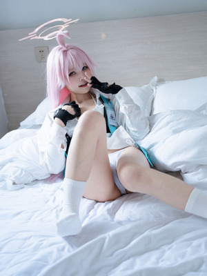 清水凪 小鸟游星野_31