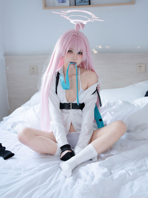 清水凪 小鸟游星野_40