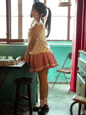 蠢沫沫 - 红格子_100