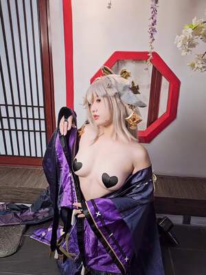 Messie Huang - Yae Alter_61_wssp