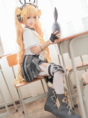 蠢沫沫 - 安琪拉_006