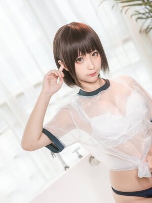 蠢沫沫 - 透明体操服_002