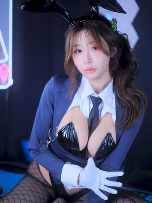 YeonYu - Agent Bunny Ade_21_iiwb