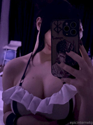 EpicInternetGF (mommy-anna) (anna-san) (Ana Maria Balaban) Tifa Lockhart Maid Outfit_7_hjnp