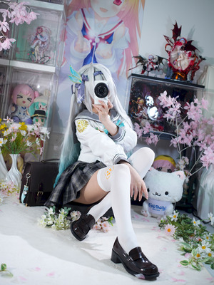 白栎Shirly - 流萤 春日手信 (崩坏：星穹铁道)_096_eycm