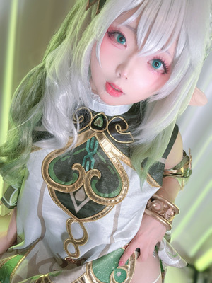 【誕生日記念】原⚫︎くじ - ナヒーダ写真集_57_poop