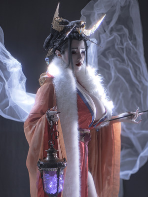 Titi钛合金 - 夜夫人黄嫣 Night Lady Huangyan from Wuchang - Fallen Feathers_02_bmvl
