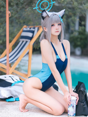 九柒喵 - 蔚蓝档案 砂狼白子泳装_09_scjv