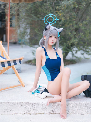 九柒喵 - 蔚蓝档案 砂狼白子泳装_18_wuro
