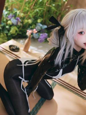 Irisuare 愛莉 Nikke White Rabbit_04_qfet