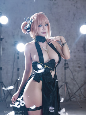 Umeko J - Emma： Secret Therapy「NIKKE」_12_edyf