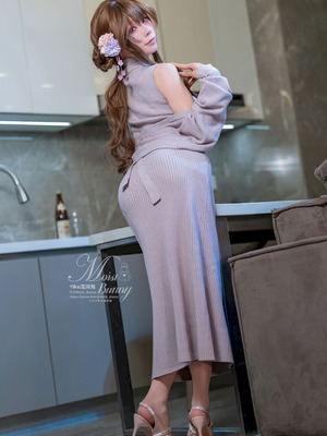 咬一口兔娘 - NO.273 2026年01月作品『在丈夫身边』 [106P]_003_pbbe