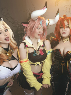 [Lada Lyumos & Lady Melamori & Zoe Volf] Mavuika & Varesa & Xilonen_011_irls