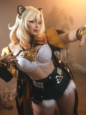 [Lada Lyumos & Lady Melamori & Zoe Volf] Mavuika & Varesa & Xilonen_054_yvlr