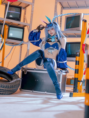 屿鱼 - 碧蓝航线 花园赛车服_04_hoqe