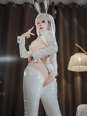 Natsuko夏夏子 - NIKKE 布兰儿 逆兔女郎_08_ommv