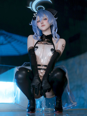 屿鱼 - 天雨亚子同人护士 [31P 327M]_12_krip