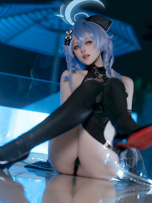 屿鱼 - 天雨亚子同人护士 [31P 327M]_22_vjfo