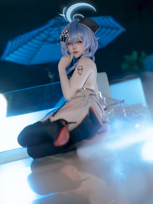 屿鱼 - 天雨亚子同人护士 [31P 327M]_26_xxsq