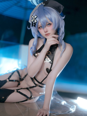 屿鱼 - 天雨亚子同人护士 [31P 327M]_28_cqmk