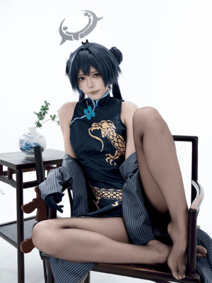 [君颜圆又圆]-蔚蓝档案 龙华妃咲[153p]_009_ayeu