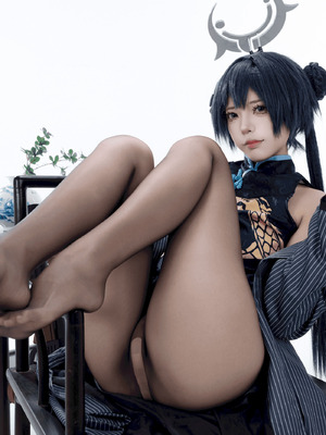 [君颜圆又圆]-蔚蓝档案 龙华妃咲[153p]_025_pfas