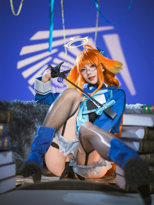 是一只熊仔吗 蔚蓝档案 圆堂志美子·邪恶女干部_16_ssyc