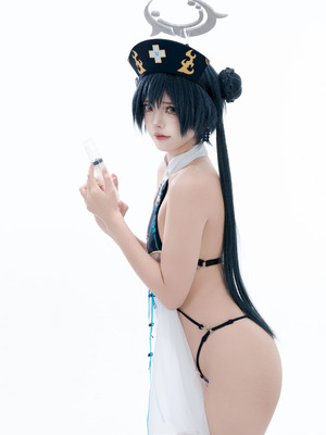 君颜圆又圆 - 蔚蓝档案 龙华妃咲 护士_004_vaox