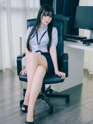 霜月shimo –&nbsp;&nbsp;DL写真集-Shimo' Secret Office Vol.02_004