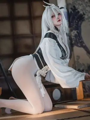 Natsuko夏夏子 - 碧蓝航线 白凤 和服_0010