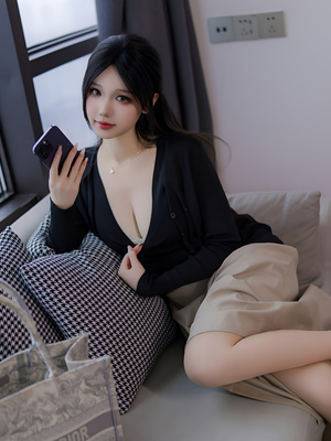 [雪晴Astra] OL大姐姐_004