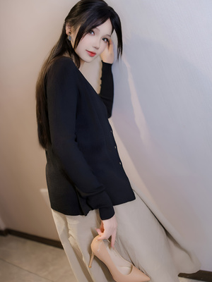 [雪晴Astra] OL大姐姐_010