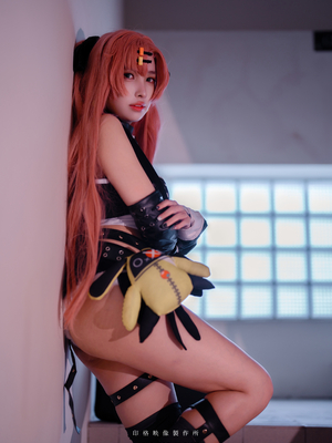 慕慕Momo cosplay Nicole Demara - Zenless Zone Zero