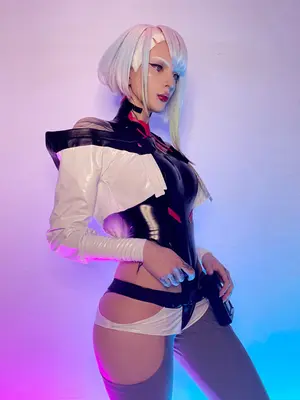 Xenon - Lucyna Kushinada (Cyberpunk)_Lucyna Kushinada Xenon 13