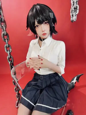 Potato Godzilla - Ellen Joe_0003