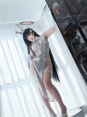 阿半今天很开心 - 蔚蓝档案 调月莉音 银色长裙_0006