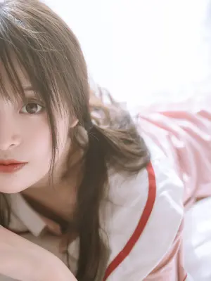 草莓味奈奈兔 - 草莓味的居家少女_003