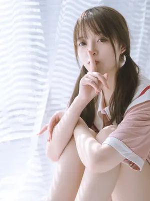 草莓味奈奈兔 - 草莓味的居家少女_012