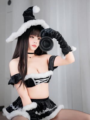 轩萧学姐 - 黑魔女圣诞_040
