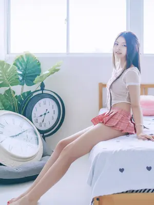 明媚少女私拍，清纯唯美，粉嫩红樱桃，沐浴阳光中，娇羞可人_005