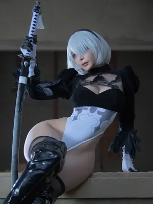 Umeko J cosplay 2B – NierAutomata_001
