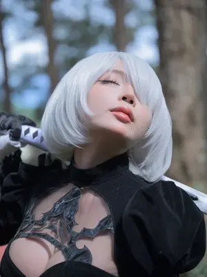 Umeko J cosplay 2B – NierAutomata_006