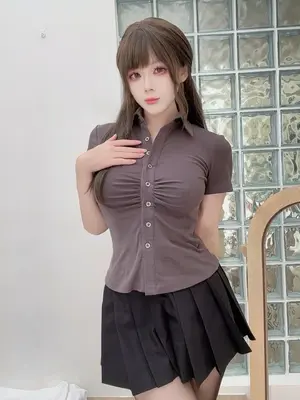九言 (Jiu Yan) - Feng Ji Senior Sister_001