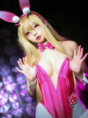 ダーリン (Darin) cosplay Viper - NIKKE_009