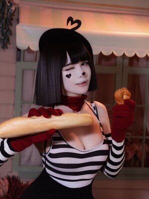 Frauleinmilk - Mime and Dash_photo_13_2026-10-07_18-54-12