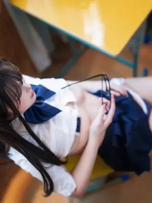 三度_69 学生会长_0007
