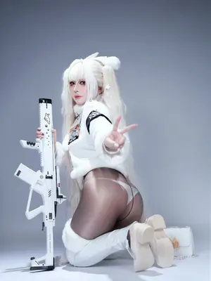 半半子 - 胜利女神：妮姬 布兰儿 幸运特快车_0007
