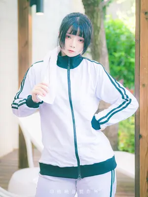 落落Raku - 锻炼日 Exercise Day_002