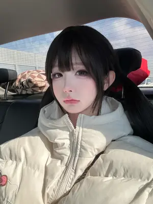 小屁大王(屁小六) - 极品福利姬裸舞合集_001