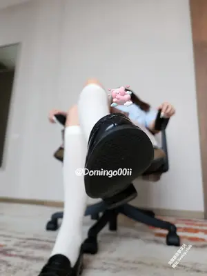 Domnigo00ii - 性感肉丝女友被分享给单男记录_007